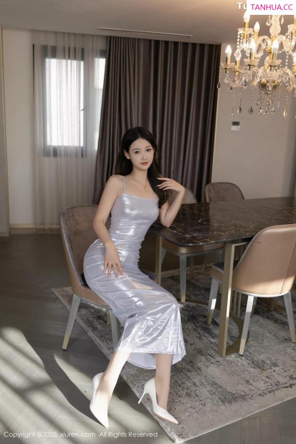 唐安琪  [XiuRen]高清写真图 2025.05.26 No.10328 唐安琪 肉色丝袜第5张图片